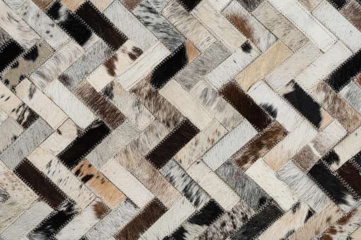 8' x 9' 10 Cowhide Leather Rug