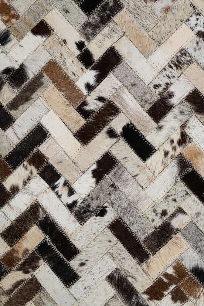 8' x 9' 10 Cowhide Leather Rug