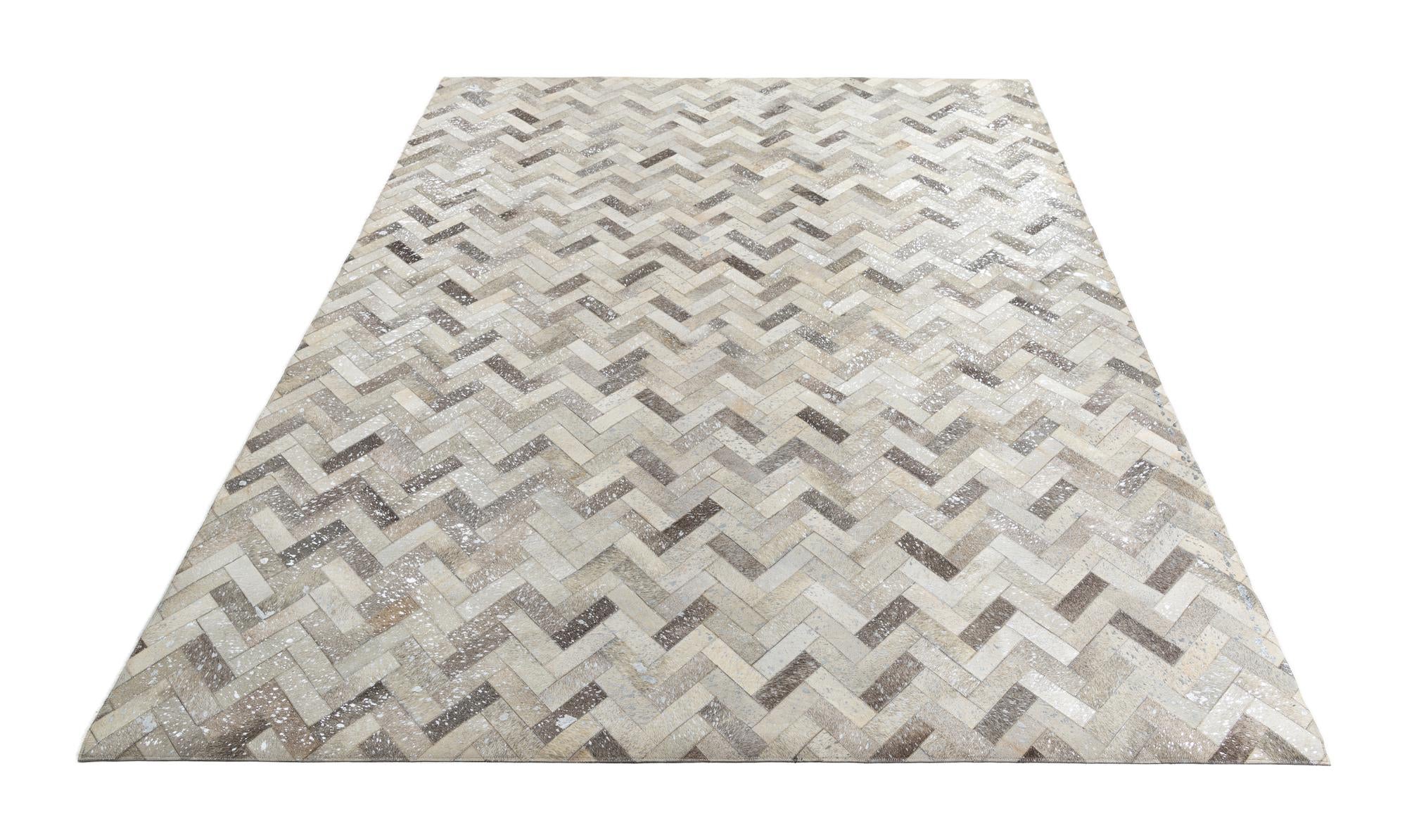 8' x 9' 10 Cowhide Leather Rug
