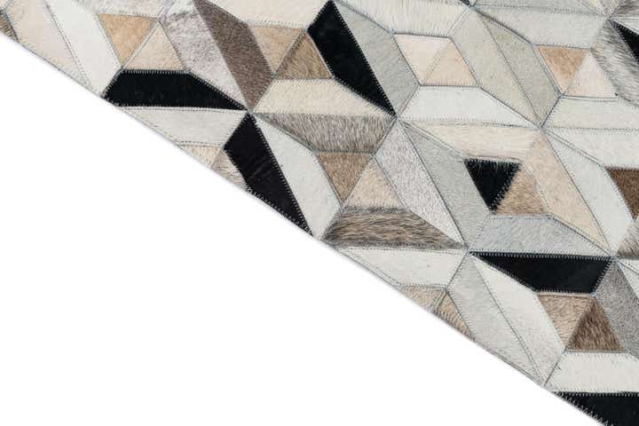 8' x 9' 9 Cowhide Leather Rug