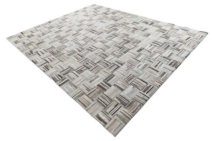 7' 10 x 9' 10 Cowhide Leather Rug