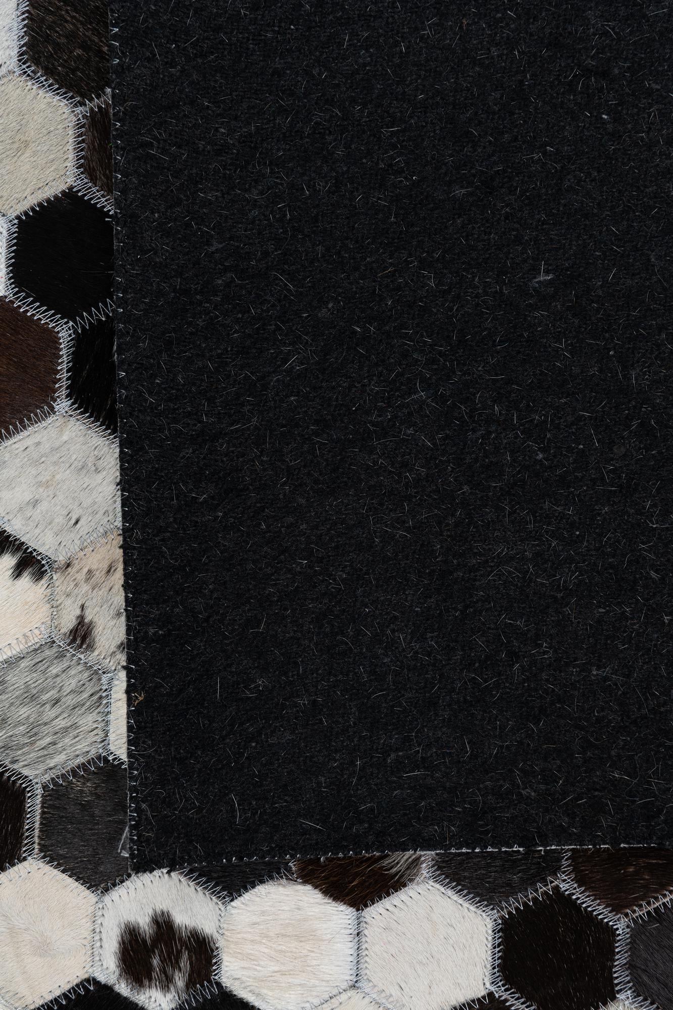 8' x 10' Cowhide Leather Rug