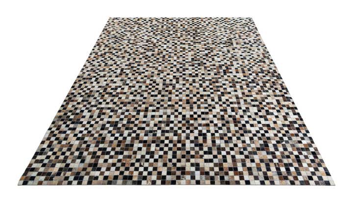 8' 1 x 10' Cowhide Leather Rug