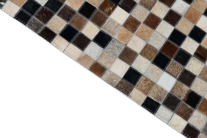 8' 1 x 10' Cowhide Leather Rug