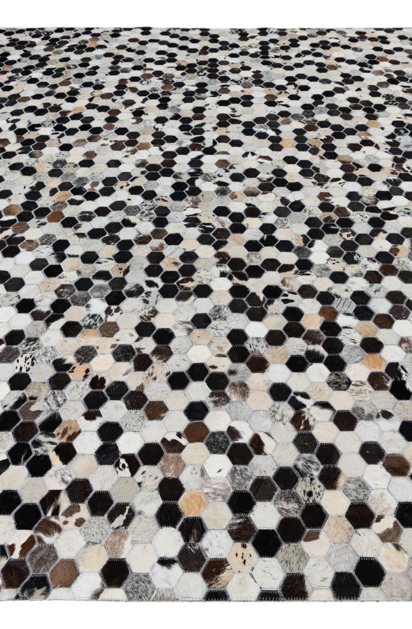 8' 1 x 10' Cowhide Leather Rug