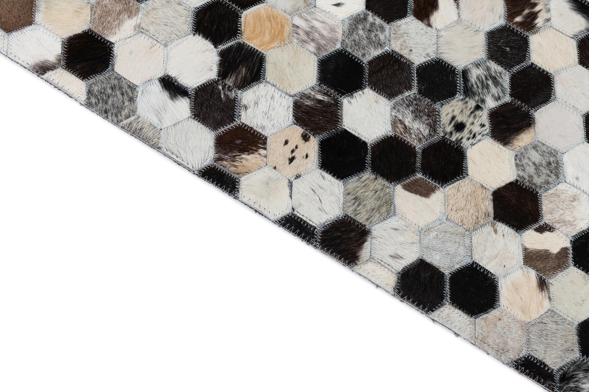 8' 1 x 10' Cowhide Leather Rug