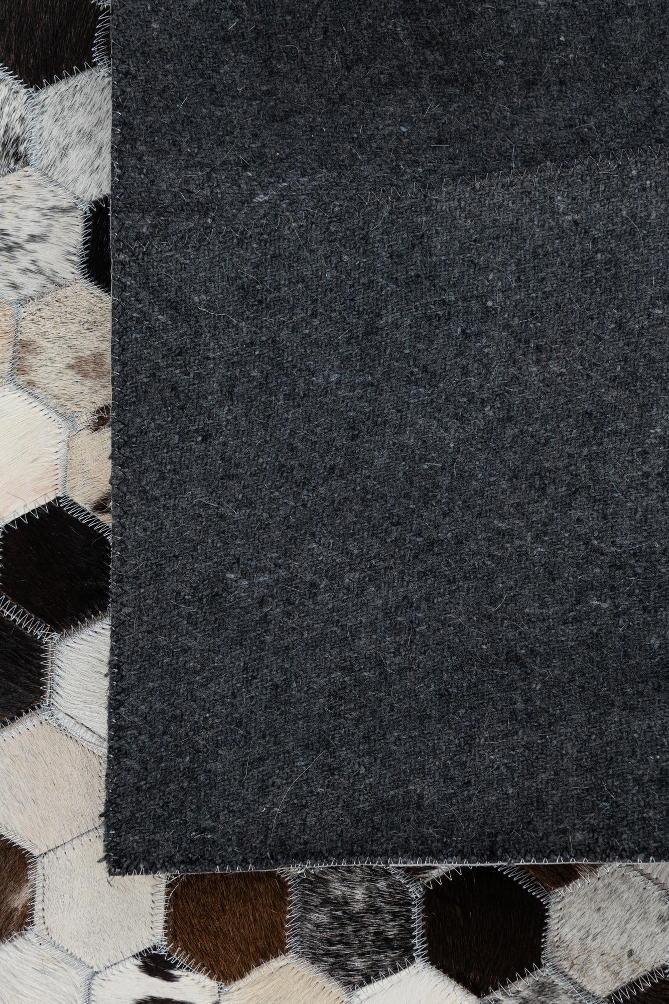 8' 1 x 10' Cowhide Leather Rug