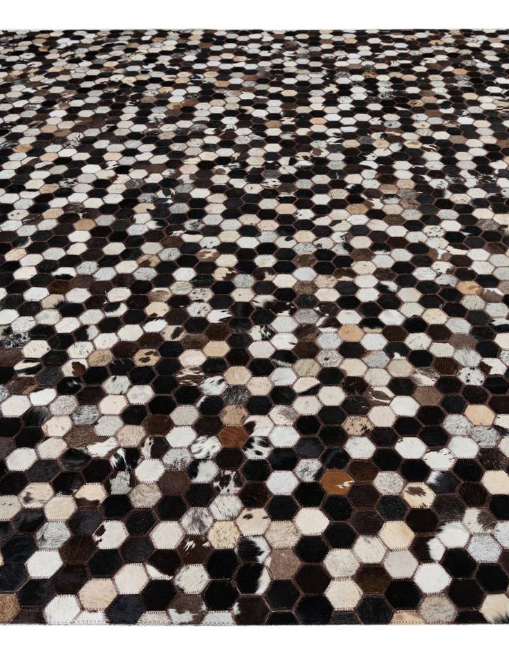 Detail image of 7' 6 x 10' 1 Cowhide Leather Rug