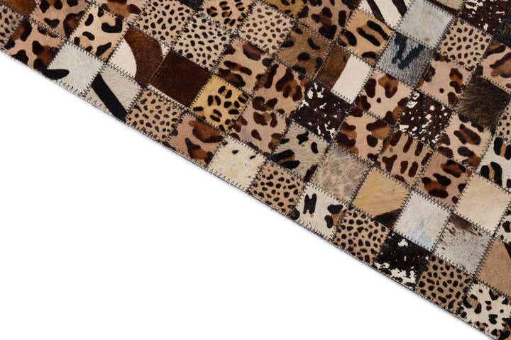 5' 1 x 8' Cowhide Leather Rug