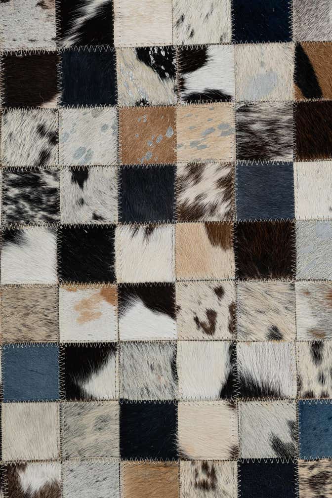 5' x 8' Cowhide Leather Rug