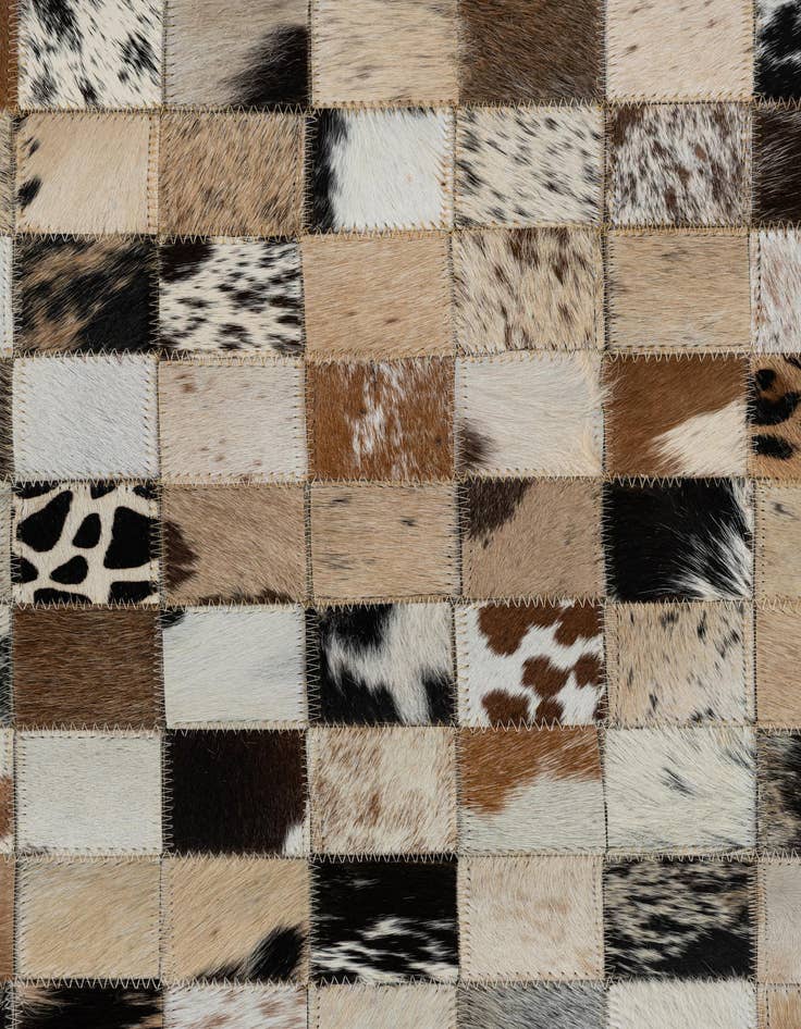 Detail image of 5' x 7' 10 Cowhide Leather Rug