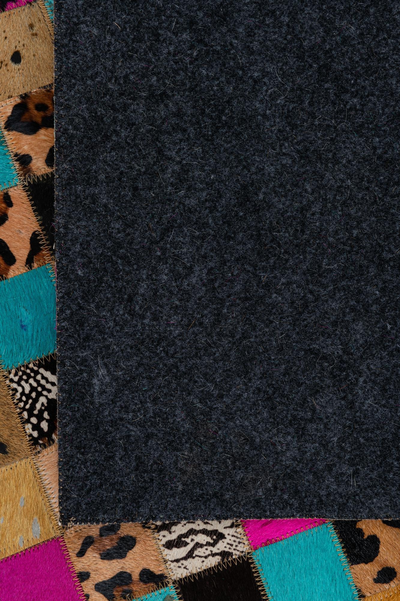 5' x 8' Cowhide Leather Rug