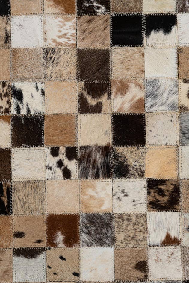 Detail image of 5' x 7' 10 Cowhide Leather Rug