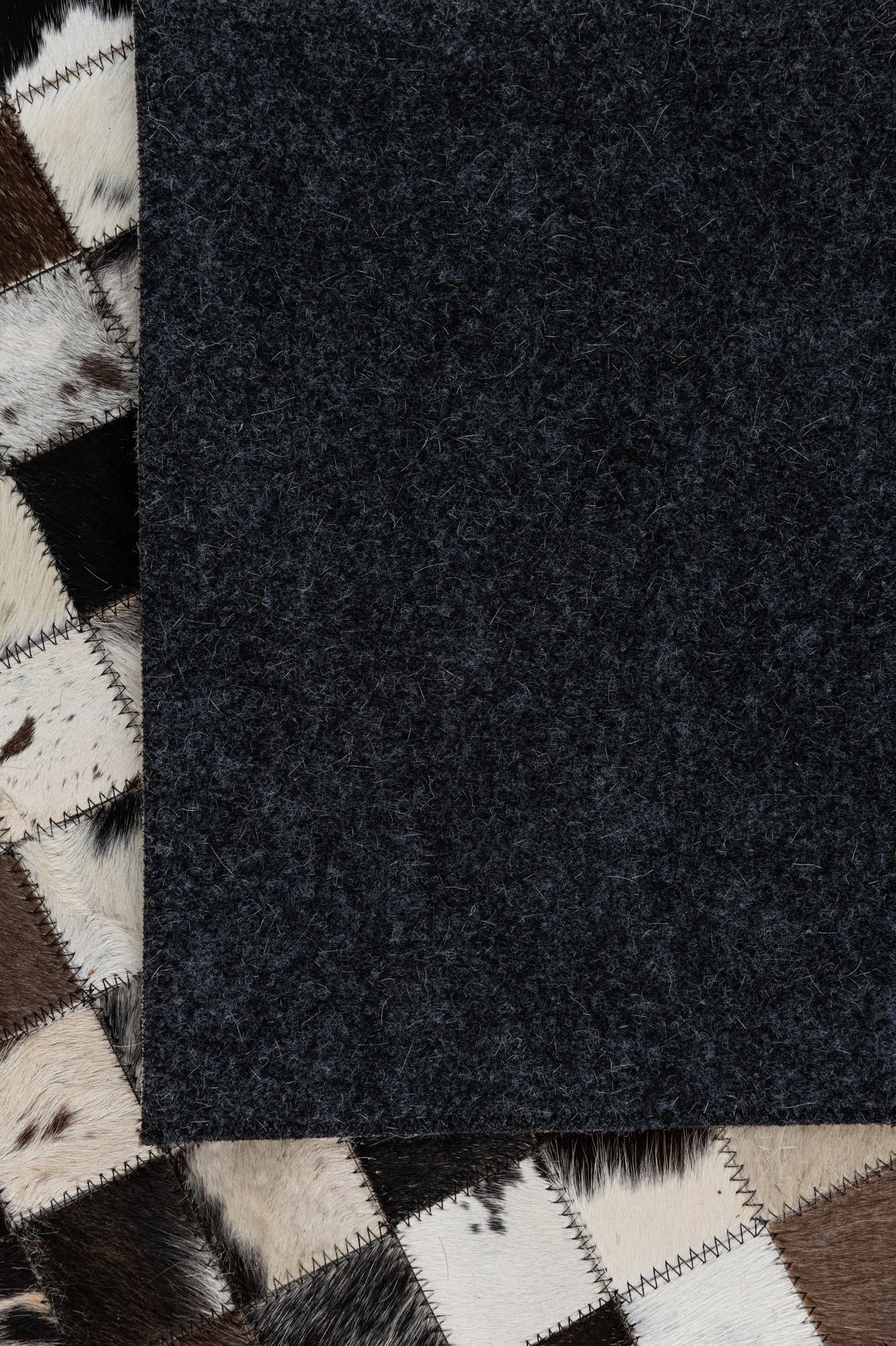 5' 1 x 8' Cowhide Leather Rug