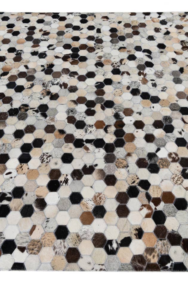 Detail image of 5' x 7' 10 Cowhide Leather Rug