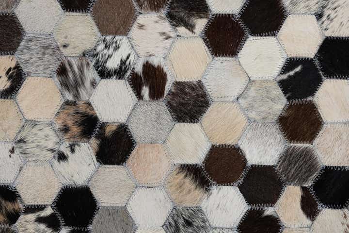 5' x 7' 10 Cowhide Leather Rug