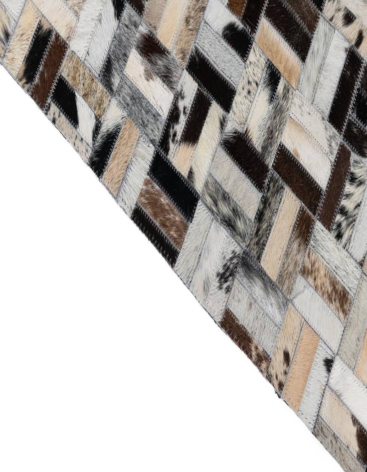 Detail image of 5' x 7' 10 Cowhide Leather Rug