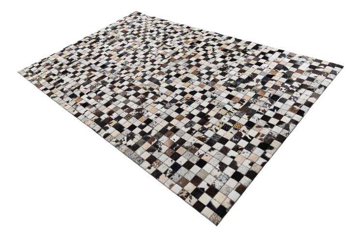 Detail image of 5' x 7' 10 Cowhide Leather Rug