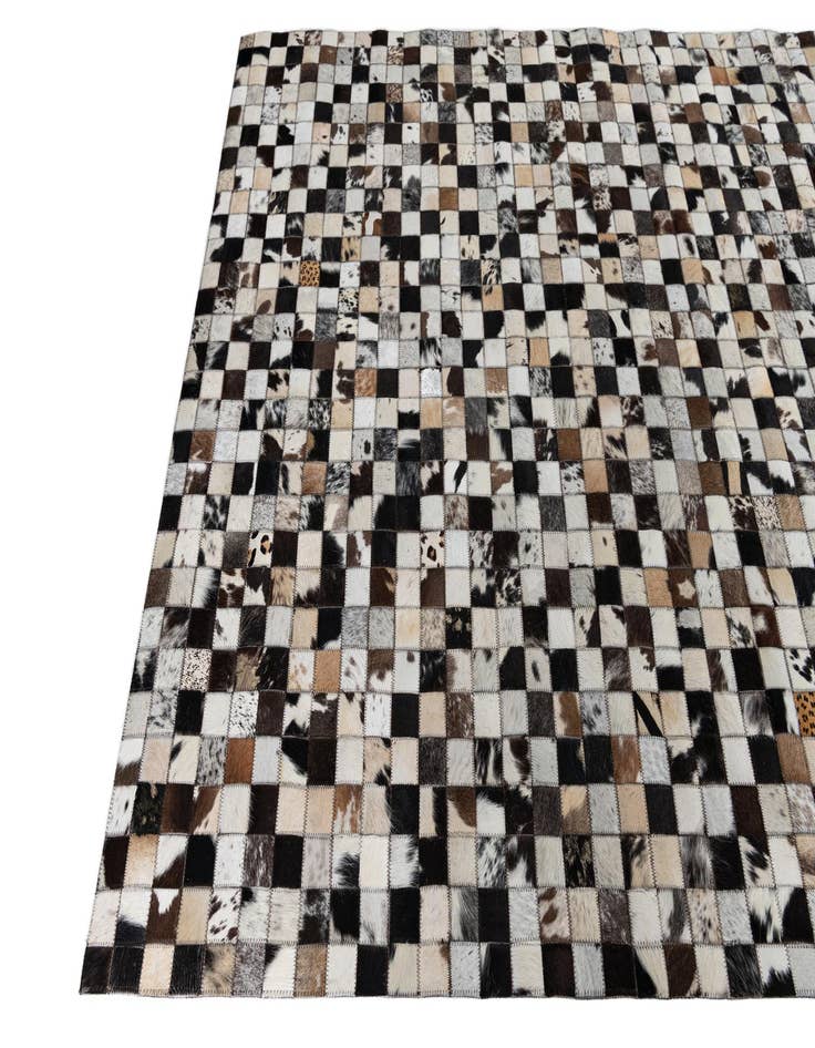 Detail image of 5' x 7' 10 Cowhide Leather Rug