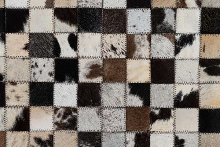 5' x 7' 10 Cowhide Leather Rug