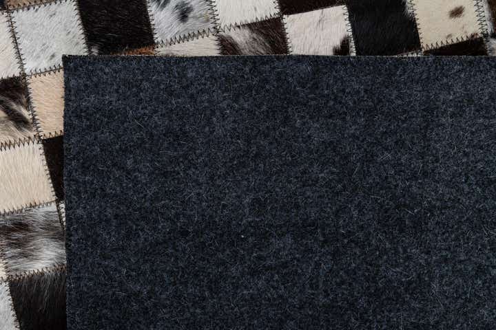 5' x 7' 10 Cowhide Leather Rug