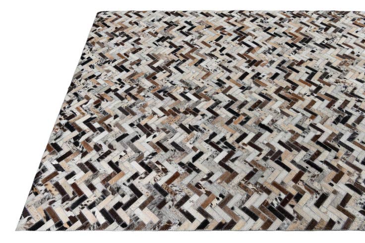 Detail image of 5' 1 x 7' 8 Cowhide Leather Rug