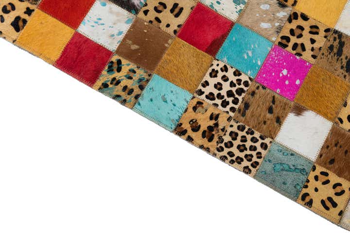 5' x 8' Cowhide Leather Rug