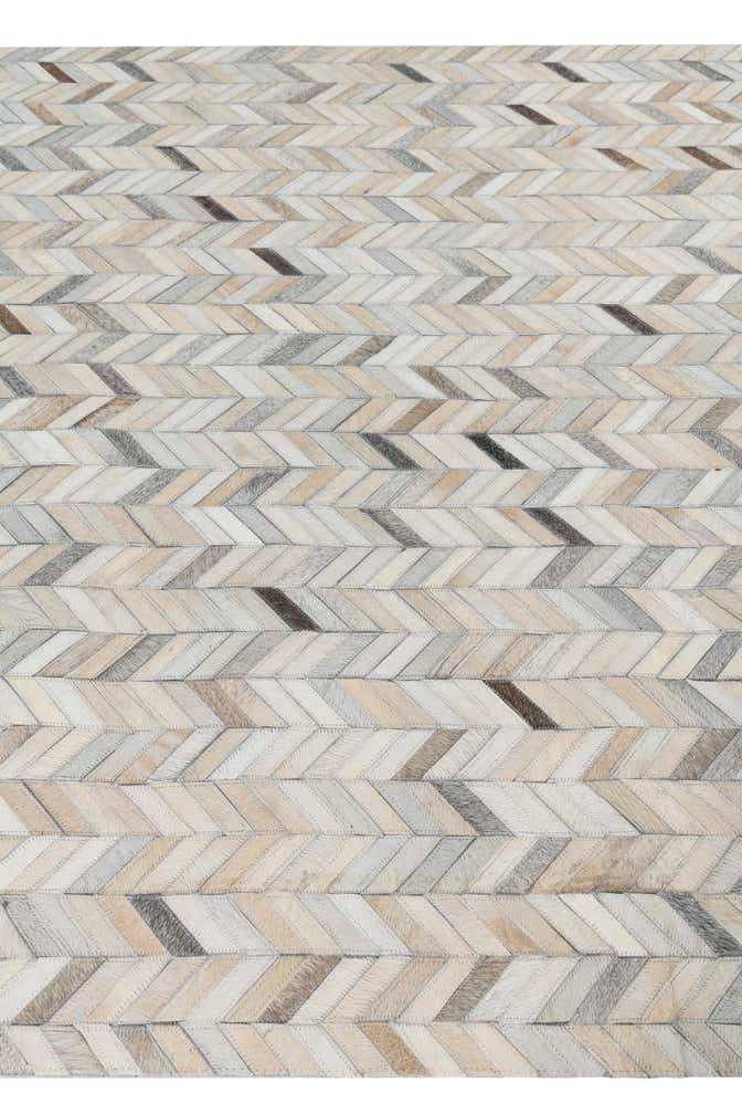 5' 1 x 8' Cowhide Leather Rug