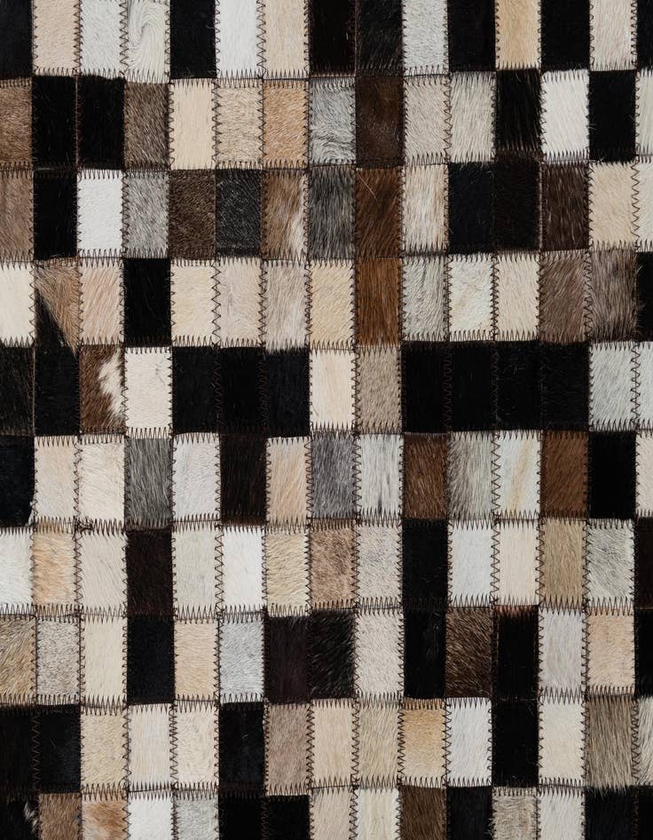 Detail image of 5' x 7' 10 Cowhide Leather Rug
