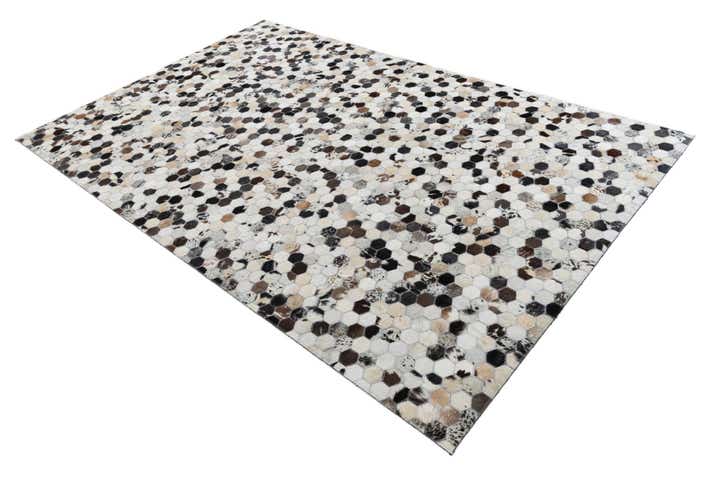 5' x 8' Cowhide Leather Rug