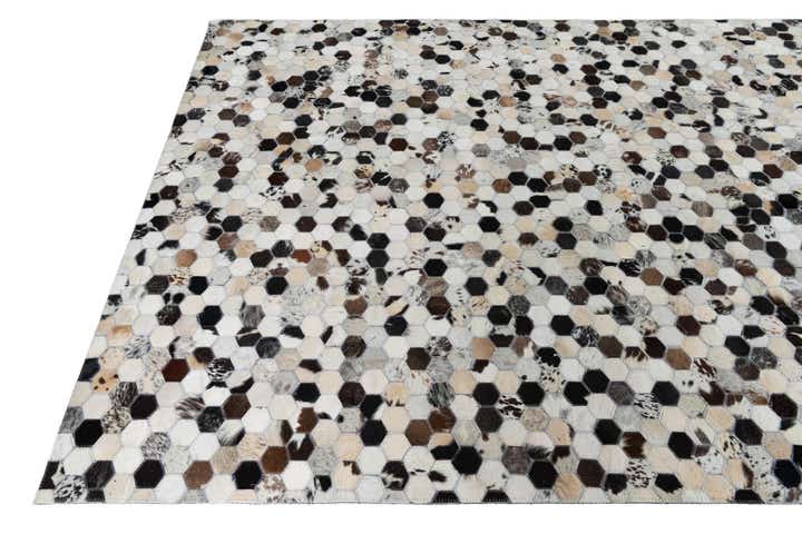 5' x 8' Cowhide Leather Rug