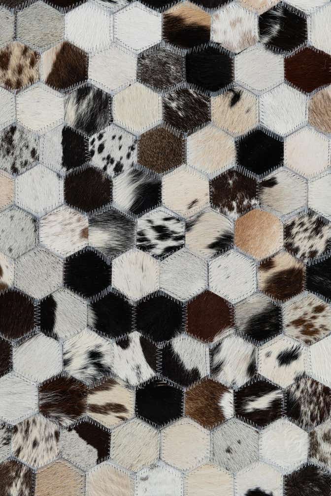 5' x 8' Cowhide Leather Rug