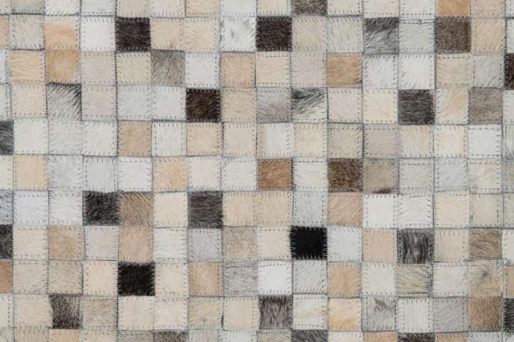 5' 2 x 8' Cowhide Leather Rug