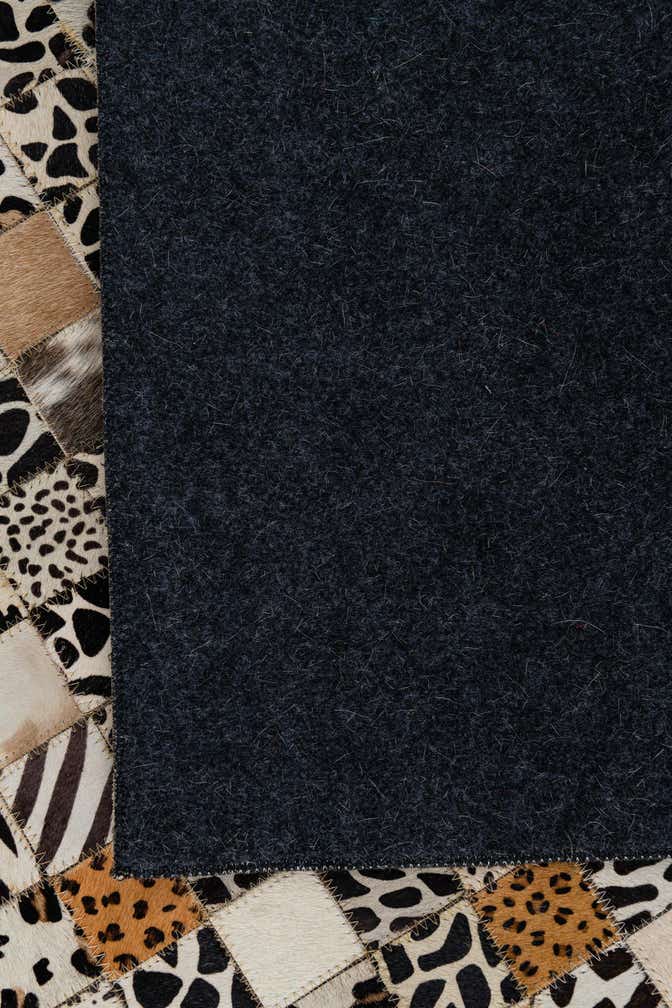 5' x 8' Cowhide Leather Rug