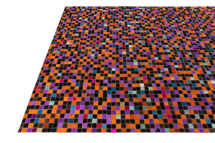5' x 8' Cowhide Leather Rug