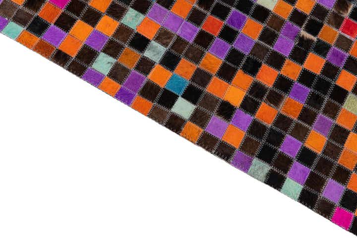 5' x 8' Cowhide Leather Rug