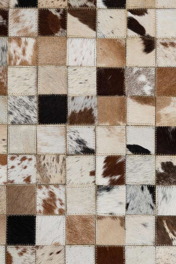 5' x 8' Cowhide Leather Rug