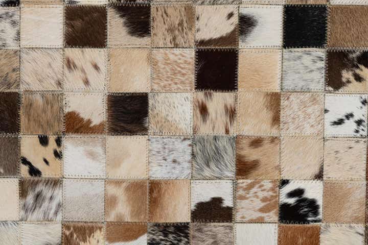 5' x 8' Cowhide Leather Rug