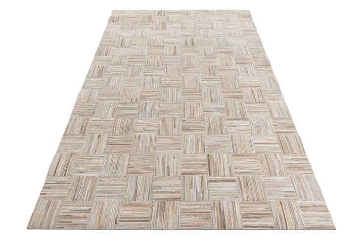 Detail image of 5' x 7' 8 Cowhide Leather Rug