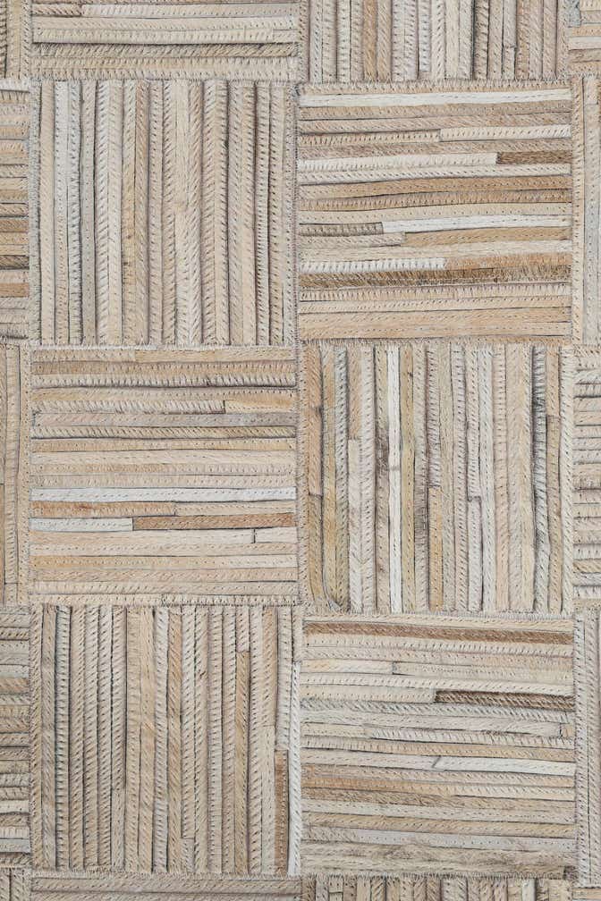 5' x 7' 8 Cowhide Leather Rug