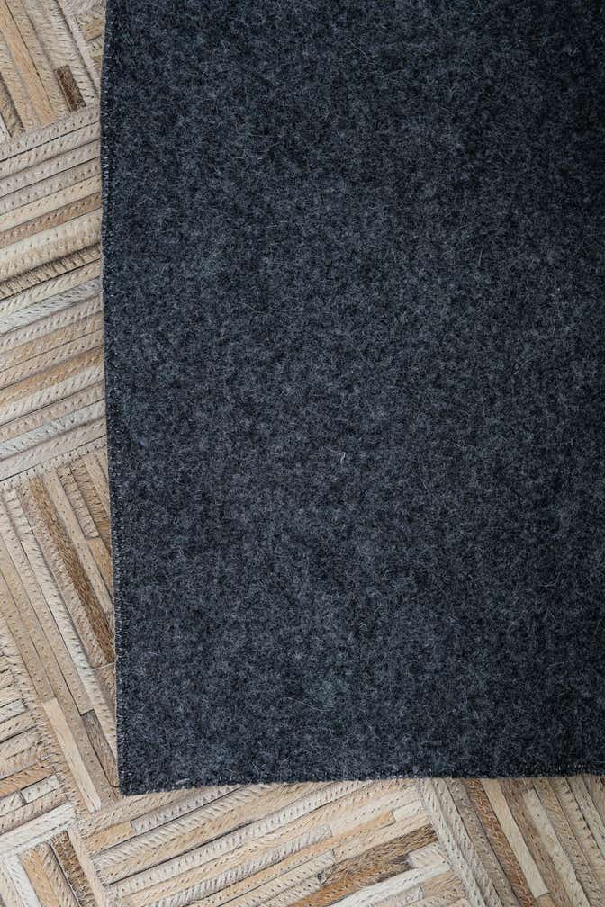 5' x 7' 8 Cowhide Leather Rug