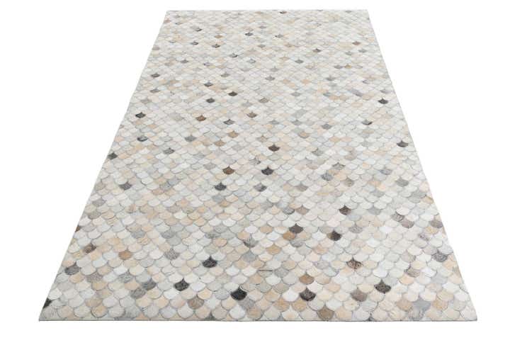 5' 1 x 7' 10 Cowhide Leather Rug