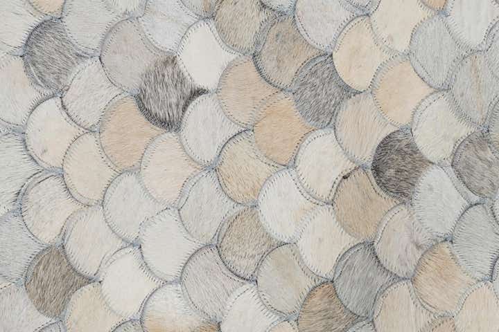 5' 1 x 7' 10 Cowhide Leather Rug