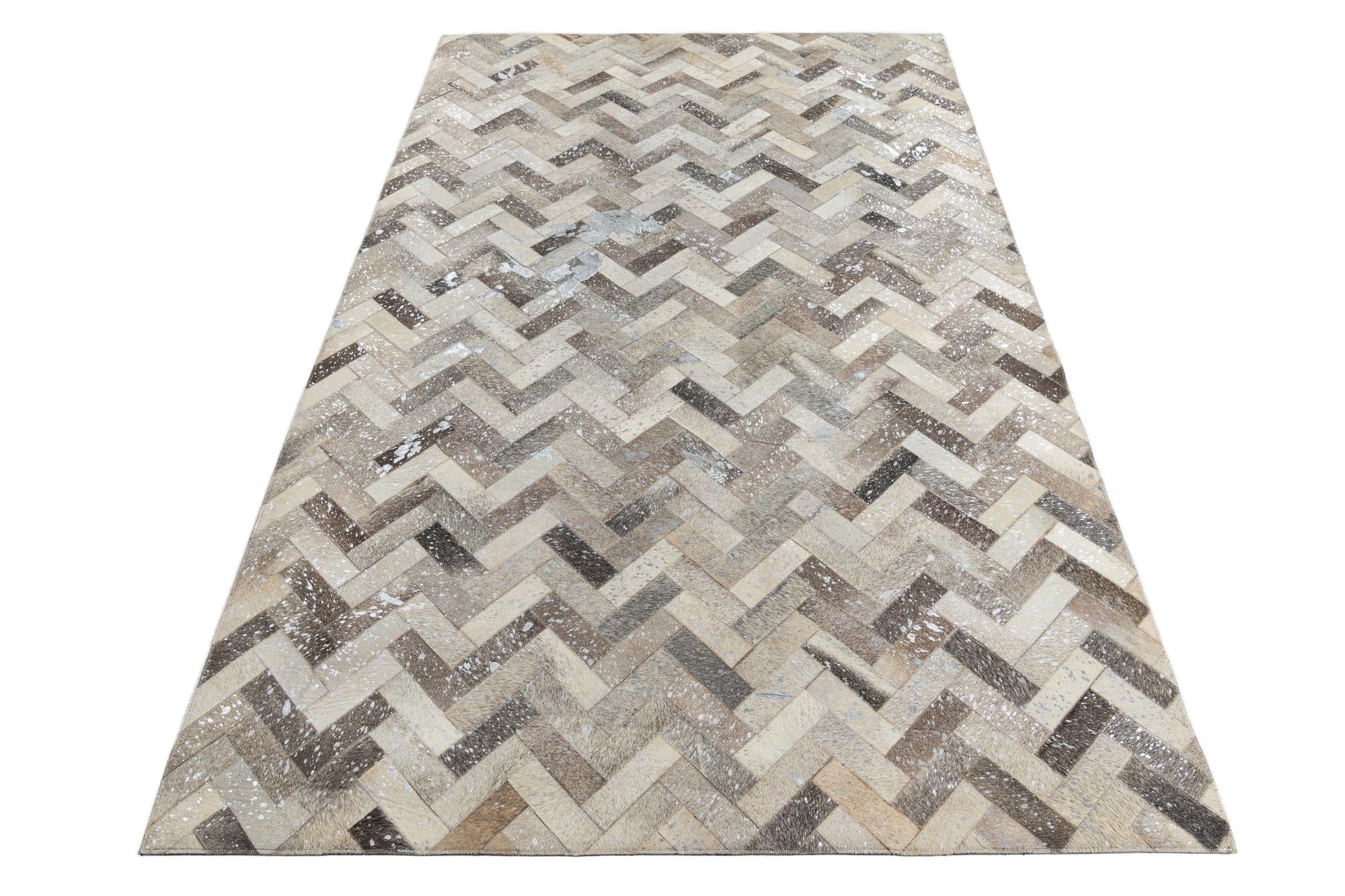 5' x 7' 10 Cowhide Leather Rug