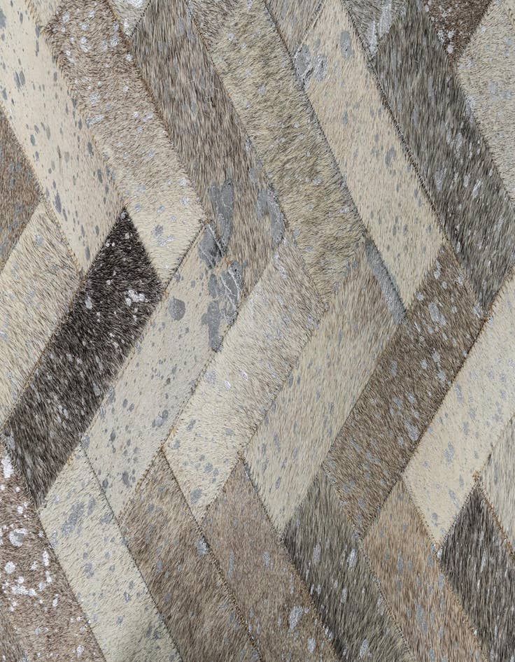 Detail image of 5' x 7' 10 Cowhide Leather Rug