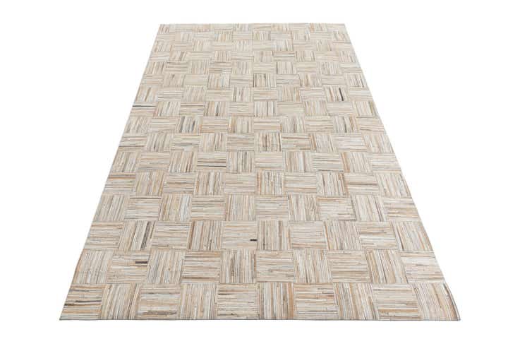 4' 10 x 7' 9 Cowhide Leather Rug