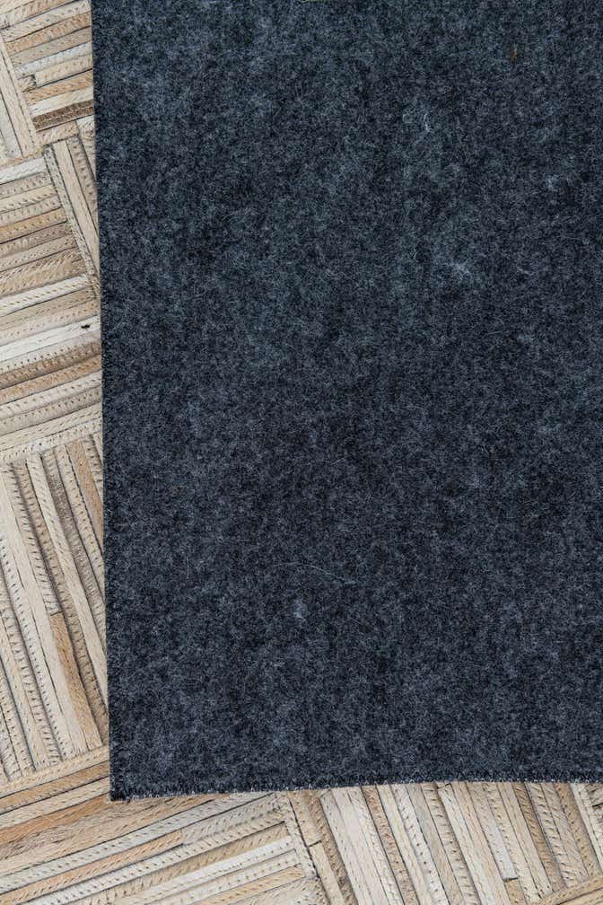 4' 10 x 7' 9 Cowhide Leather Rug