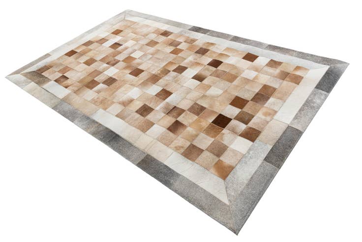 Detail image of 4' 10 x 7' 8 Cowhide Leather Rug