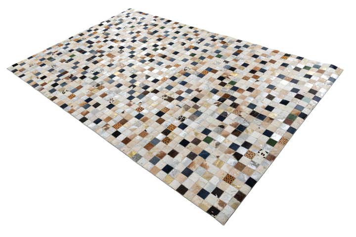 5' 1 x 8' Cowhide Leather Rug