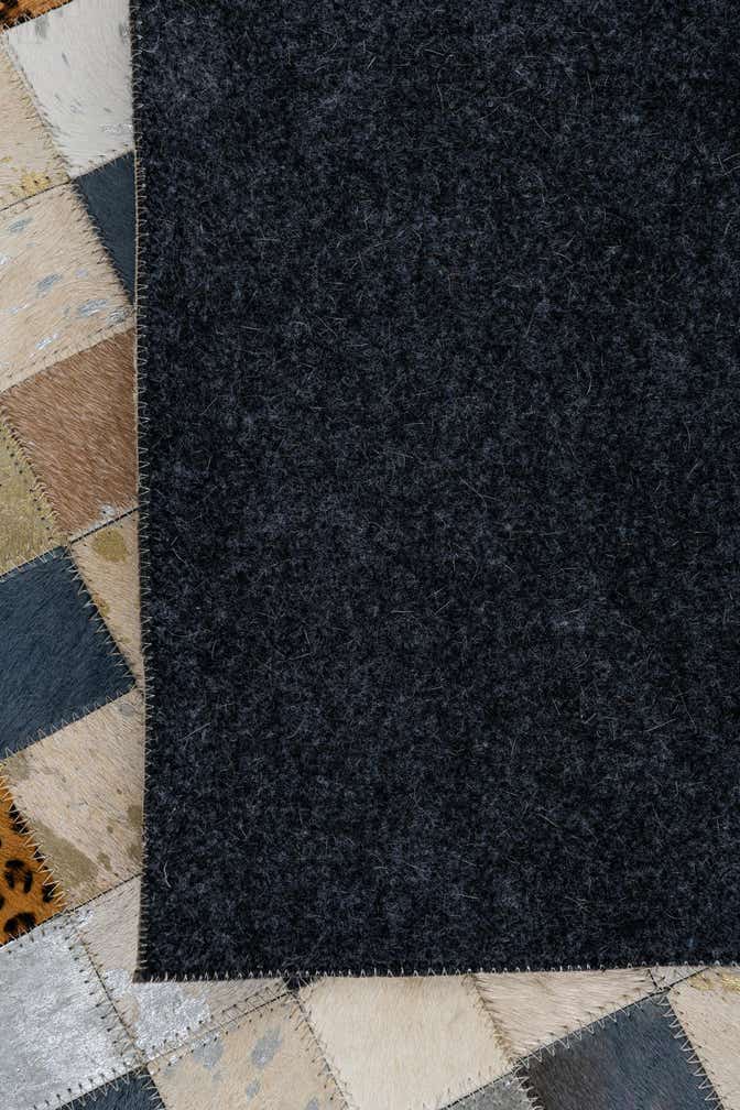 5' 1 x 8' Cowhide Leather Rug